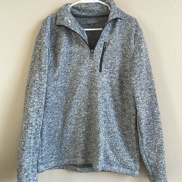 Royal Class Grey Sweater Size Large with Chest Pocket - Picture 1 of 10